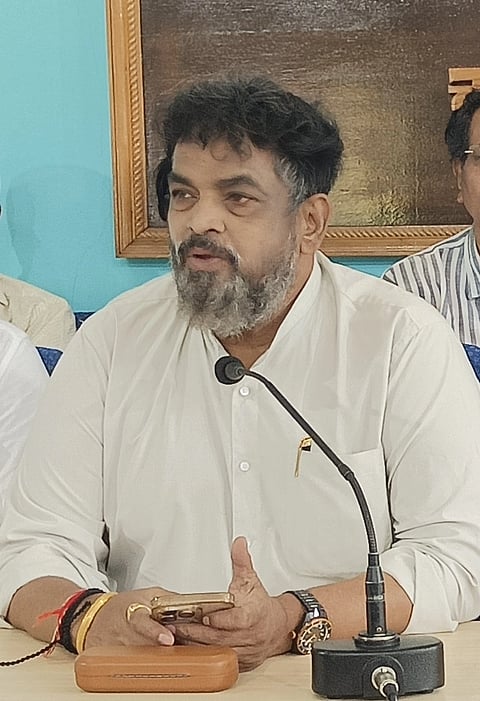 ಸತೀಶ ಸೈಲ್‌ 