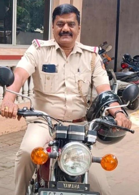 ಆತ್ಮಹತ್ಯೆ 
