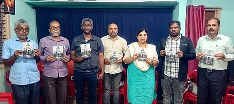 ಸಿಪಿಐಎಂ ಕಚೇರಿಯಲ್ಲಿ ಜನಾಂದೋಲನದ ಕಿರುಪುಸ್ತಕ ಬಿಡುಗಡೆ ಮಾಡಲಾಯಿತು. ಎಸ್.ವರಲಕ್ಷ್ಮೀ,  ಎಚ್.ಆರ್.ನವೀನ್‌ಕುಮಾರ್, ಜಿಲ್ಲಾ ಸಮಿತಿ ಸದಸ್ಯರಾದ ಧರ್ಮೇಶ್, ಎಂ.ಜಿ.ಪೃಥ್ವಿ, ಎಚ್.ಎಸ್.ಮಂಜುನಾಥ್, ಜಿ.ಪಿ.ಸತ್ಯನಾರಾಯಣ, ಸೌಮ್ಯಾ, ಅರವಿಂದ ಇದ್ದರು.