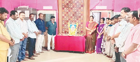ಹರಪನಹಳ್ಳಿ ನಗರಸಭೆಯಲ್ಲಿ ಮಾಜಿ ಉಪಪ್ರಧಾನಿ ಡಾ.ಬಾಬು ಜಗಜೀವನರಾಮ್ ಜಯಂತಿ ಆಚರಿಸಲಾಯಿತು. 