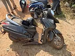 ಸ್ಕೂಟಿ ಅಪಘಾತ ಸಾಂದರ್ಭಿಕ ಚಿತ್ರ 