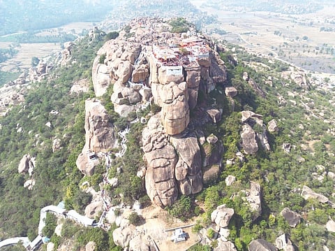 ಅಂಜನಾದ್ರಿ ಬೆಟ್ಟ.