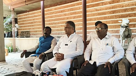 grant ಸುದ್ದಿಗೋಷ್ಠಿಯಲ್ಲಿ ಮಾತನಾಡಿದ ವಿಧಾನಸಭೆ ವಿರೋಧ ಪಕ್ಷದ ಉಪ ನಾಯಕ ಅರವಿಂದ ಬೆಲ್ಲದ.
