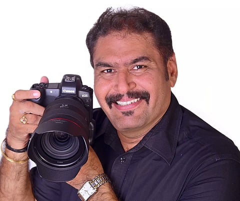 ಆಸ್ಟ್ರೋ ಮೋಹನ್​. ಹಿರಿಯ ಛಾಯಾಪತ್ರಕರ್ತ.