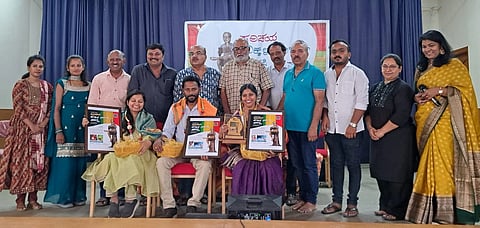 ಮಂಡ್ಯ ನಗರದ ಗಾಂಧಿಭವನದಲ್ಲಿ ಆಯೋಜಿಸಿದ್ದ ಸಮಾರಂಭದಲ್ಲಿ ಸಾಹಿತಿ ವಸು ವತ್ಸಲೆ, ಲೇಖಕಿ ಅನುಪಮಾ ಕೆ.ಬೆಣಚಿನಮರ್ಡಿ ಹಾಗೂ ರೇಖಾ ಚಿತ್ರಕಾರ ಸಂತೋಷ್ ಸಸಿ ಹಿತ್ಲು ಅವರನ್ನು ಸನ್ಮಾನಿಸಲಾಯಿತು.