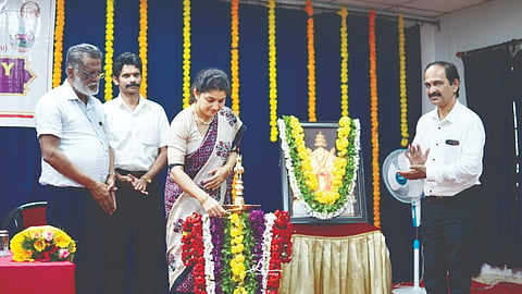  ಕ್ಷೇಮವನದ ಮುಖ್ಯಕಾರ್ಯನಿರ್ವಾಹಕ ಅಧಿಕಾರಿ ಶ್ರದ್ಧಾ ಅಮಿತ್ ಕಾರ್ಯಕ್ರಮ ಉದ್ಘಾಟಿಸಿದರು. ಶ್ರೀರಾಮಪ್ರಸಾದ್, ಉದ್ಯಮಿ ಜಿನರಾಜೇಂದ್ರ ಜೈನ್ ಮೊದಲಾದವರಿದ್ದರು.