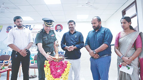  ಎಕ್ಸೆಲ್ ಕಾಲೇಜಿನಲ್ಲಿ ದಿಗ್ದರ್ಶನ ಕಾರ್ಯಕ್ರಮವನ್ನು ಲೆಫ್ಟಿನೆಂಟ್ ಕರ್ನಲ್ ರೋಹಿತ್ ಪ್ರಕಾಶ್ ರೈ ಉದ್ಘಾಟಿಸಿದರು. ಪ್ರಾಂಶುಪಾಲರಾದ ಡಾ.ನವೀನ್ ಕುಮಾರ್ ಮರಿಕೆ, ಡಾ.ಪ್ರಜ್ವಲ್ ಕಜೆ, ಶ್ರೀಮಂತ್ ಮೊದಲಾದವರಿದ್ದರು.  