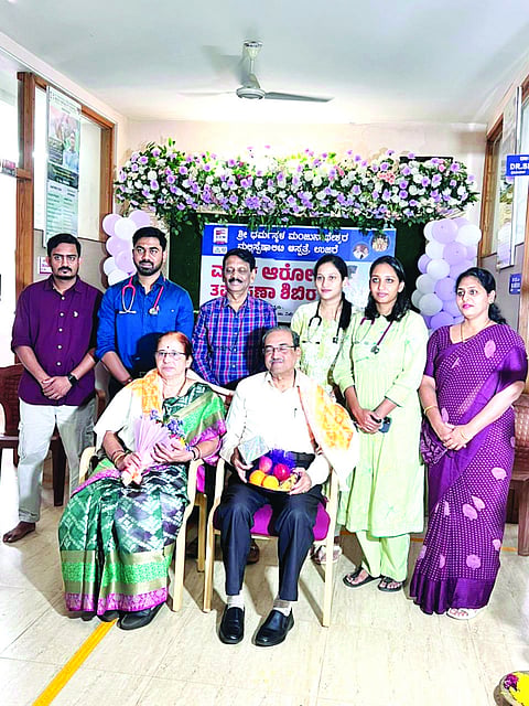 ಉಜಿರೆ ಎಸ್.ಡಿ.ಎಂ. ಮಲ್ಟಿ-ಸ್ಪೆಷಾಲಿಟಿ ಆಸ್ಪತ್ರೆಯಲ್ಲಿ ಹಿರಿಯ ವೈದ್ಯ ಡಾ.ಕೆ.ನರಸಿಂಹ ಶೆಣೈ ದಂಪತಿಗಳನ್ನು ಗೌರವಿಸಲಾಯಿತು.