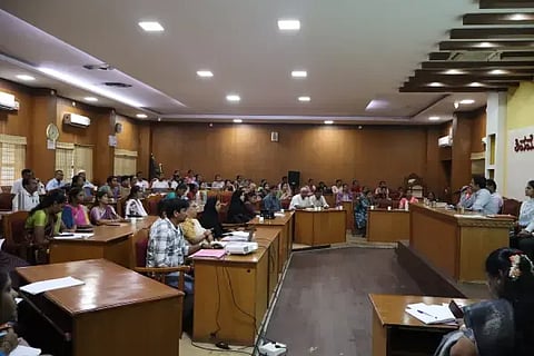 ಮಹಾನಗರ ಪಾಲಿಕೆ ಸಭಾಂಗಣದಲ್ಲಿ ಆಯುಕ್ತ ಕೆ.ಮಾಯಣ್ಣಗೌಡ ಬಿಎಲ್‌ಒಗಳ ತರಬೇತಿ ಕಾರ್ಯಾಗಾರದಲ್ಲಿ ಮಾತನಾಡಿದರು. 