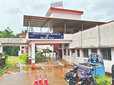  ವಾಮದಪದವಿನ ಸಮುದಾಯ ಆರೋಗ್ಯ ಕೇಂದ್ರ.