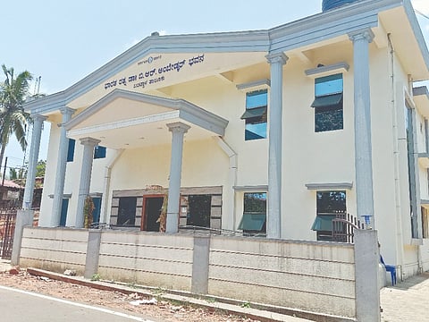 ಬಿ.ಸಿ.ರೋಡ್‌ನ ಅಂಬೇಡ್ಕರ್ ಸಮುದಾಯ ಭವನ.