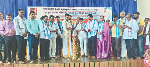 2076ನೇ ಮದ್ಯವರ್ಜನ ಶಿಬಿರವನ್ನು ಪಾಂಗಲ್ಪಾಡಿ ದೇವಸ್ಥಾನದ ಅಧ್ಯಕ್ಷ ಶ್ರೀಪಾದ ಪಾಂಗಣ್ಣಾಯ ಉದ್ಘಾಟಿಸಿದರು. ಉದ್ಯಮಿ ಹರೀಂದ್ರ ಪೈ ನೈನಾಡು, ರೋನಾಲ್ಡ್ ಡಿಸೋಜ ಮೊದಲಾದವರಿದ್ದರು.