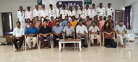 ಹೈದರಾಬಾದಿನ ಐಎಸ್​ಬಿ ಸಂಸ್ಥೆಯ ಅಧಿಕಾರಿಗಳು ಮದ್ಯವರ್ಜನ ಶಿಬಿರಗಳಲ್ಲಿ ಭಾಗವಹಿಸಿ ಪಾನಮುಕ್ತರಾದ ನವಜೀವನ ಸಮಿತಿ ಸದಸ್ಯರ ಸಂದರ್ಶನ ನಡೆಸಿದರು.