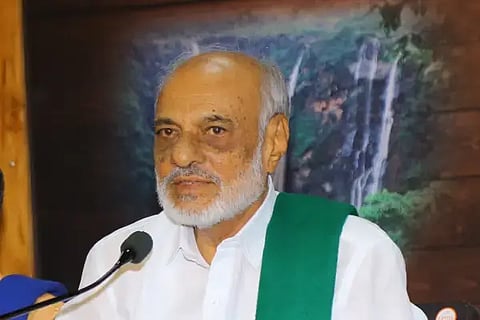  ಎಚ್.ಆರ್.ಬಸವರಾಜಪ್ಪ, ರೈತಸಂಘ ಹಾಗೂ ಹಸಿರು ಸೇನೆಯ ರಾಜ್ಯಾಧ್ಯಕ್ಷ