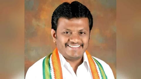 ಶಾಸಕ ಶಿವಗಂಗಾ ಬಸವರಾಜ್ 