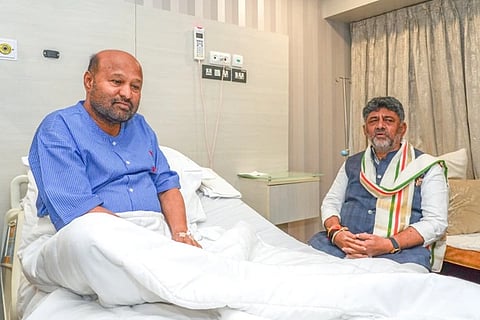 ಆಸ್ಪತ್ರೆಗೆ ಭೇಟಿ ನೀಡಿದ ಬಳಿಕ ಶಾಸಕ ಇಕ್ಬಾಲ್ ಹುಸೇನ್ ಆರೋಗ್ಯದ ಬಗ್ಗೆ ಮಹತ್ವದ ಮಾಹಿತಿ ಕೊಟ್ಟ ಸಿಎಂ ಡಿಕೆಶಿ​! CM DK Shivakumar  