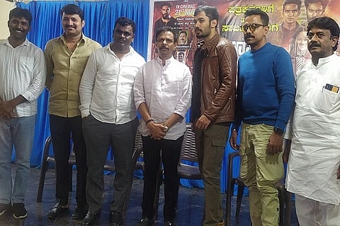 ರಾಜ್ಯ ಸಾವಯವ ಕÊಷಿ ಉತ್ಪನ್ನ ಸಮಿತಿ ಮಾಜಿ ಅಧ್ಯಕ್ಷ ಬಿ.ಸೋಮಶೇಖರ್ ನಗರದಲ್ಲಿ ಶನಿವಾರ ಸುದ್ದಿಗೋಷ್ಠಿಯಲ್ಲಿ ಮಾತನಾಡಿದರು.