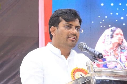 ಲಂಚ ಪಡೆಯುವಾಗ ಲೋಕಾಯುಕ್ತ ಬಲೆಗೆ ಬಿದ್ದ ಶಿರಹಟ್ಟಿ ಶಾಸಕರ ಆಪ್ತ ಸಹಾಯಕ