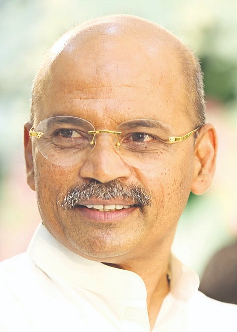  ಡಾ.ಶರಣಪ್ರಕಾಶ ಪಾಟೀಲ್ 