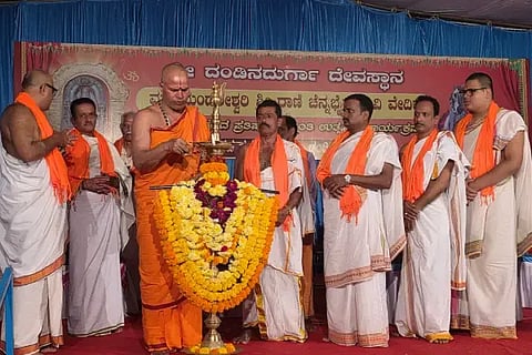 ದಂಡಿನದುರ್ಗಾ(Durgadevi) ದೇವಸ್ಥಾನದ 25ನೇ ವರ್ಷದ ಪ್ರತಿಷ್ಠಾ ವರ್ಧಂತಿ ಉತ್ಸವ.