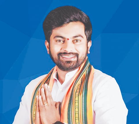 Clashes between MLA and lawyer
