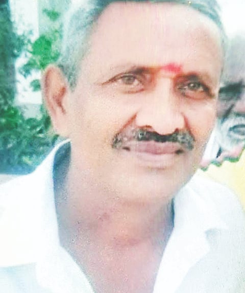 ಕೆರೆಬೀದಿ ನಿವಾಸಿ ಸತೀಶ್(60) ಮೃತ.