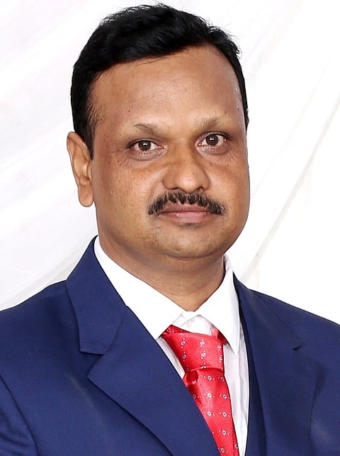 ಡಾ.ದಿಲೀಪ್ ಕಮಠಾಣೆ
