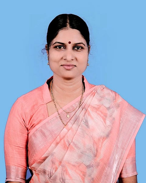  savitri bai pule,