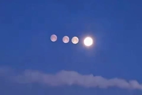 ರಷ್ಯಾದ ಆಗಸದಲ್ಲಿ ಕಾಣಿಸಿಕೊಂಡ 4 ಚಂದ್ರ
