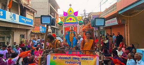 ಗುಳೇದಗುಡ್ಡದಲ್ಲಿ ನಡೆಯುವ ಹೆಣೆದ ಸೋಗಿನ ಬಂಡಿ