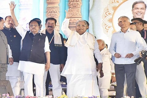 ಡಾ.ಜಿ.ಪರಮೇಶ್ವರ 