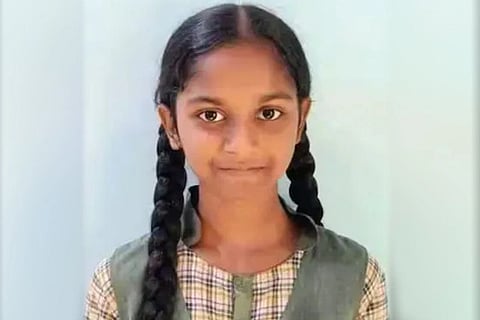 ಗ್ಲೋಬಲ್ ಲೂನಾರ್ ಸ್ಯಾಟಲೈಟ್ ಮಿಷನ್​ಗೆ ಬಡ ಕಾರ್ಪೆಂಟರ್​ ಮಗಳು ಆಯ್ಕೆ: ಸರ್ಕಾರಿ ಶಾಲಾ ವಿದ್ಯಾರ್ಥಿನಿಯ ಸಾಧನೆ! Global Lunar Satellite Mission  
