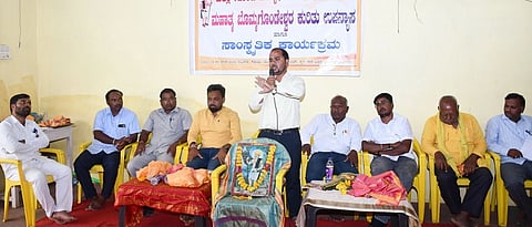 ಬೀದರ್ನಲ್ಲಿ ಆಯೋಜಿಸಿದ ಸಾಂಸ್ಕೃತಿಕ ಕಾರ್ಯಕ್ರಮದಲ್ಲಿ ಭೀಮಶಾ ಬಸಲಾಪುರ ಮಾತನಾಡಿದರು. ಸಂಗಪ್ಪ ತೌಡಿ, ನಾಗರಾಜ ನಂದಗಾಂವ, ಸಂತೋಷಕುಮಾರ ಜೋಳದಾಪಕೆ, ಬಸವರಾಜ ನಂದಗಾಂವ, ಭೀಮಸಿಂಗ್ ಮಲ್ಕಾಪುರೆ, ಸುರೇಶ ಹುಗೇರಿ ಇತರರಿದ್ದರು.