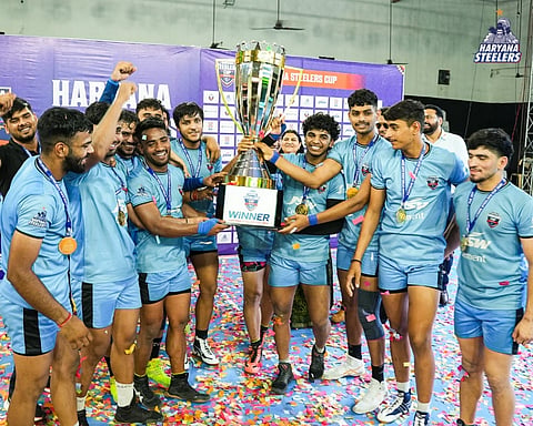 HS ಕಪ್ ಮುಡಿಗೇರಿಸಿಕೊಂಡ ಹರಿಯಾಣ ಸ್ಟೀಲರ್ಸ್ ಅಕಾಡೆಮಿ!