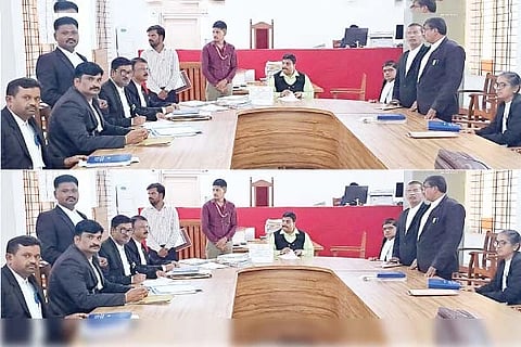 ಹಗರಿಬೊಮ್ಮನಹಳ್ಳಿ ನ್ಯಾಯಾಲಯದಲ್ಲಿ ರಾಷ್ಟ್ರೀಯ ಲೋಕ ಅದಾಲತ್‌ನಲ್ಲಿ ನಡೆಯಿತು. ಹಿರಿಯ ನ್ಯಾಯಾಧೀಶ ಡಿ.ಕೆ.ಮಧುಸೂದನ್, ವಕೀಲರ ಸಂಘದ ತಾಲೂಕು ಅಧ್ಯಕ್ಷ ಕೊಟ್ರೇಶ ಶೆಟ್ಟರ್, ಉಪಾಧ್ಯಕ್ಷ ಬಿ.ಎಂ.ಆಂಜನೇಯ, ಮಾಜಿ ಕಾರ್ಯಧ್ಯಕ್ಷ ಟಿ.ಜಿ.ಎಂ.ಕೊಟ್ರೇಶ ಇತರರಿದ್ದರು.