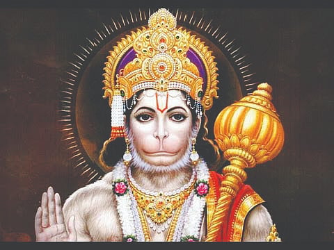 ಶ್ರೀ ವೀರಾಂಜನೇಯ ಸ್ವಾಮಿ ದೇಗುಲದಲ್ಲಿ ವಾರ್ಷಿಕ ಹನುಮ ಜಯಂತಿ  ವಿಶೇಷ ಪೂಜೆಯಲ್ಲಿ ನೆರೆದಿರುವ ಭಕ್ತರು.