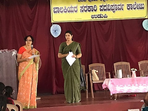 ಉಡುಪಿಯ ಬಾಲಕಿಯರ ಸರ್ಕಾರಿ ಪ.ಪೂ. ಕಾಲೇಜಿನ ವಿದ್ಯಾರ್ಥಿನಿಯರಿಗೆ ಡಾ. ವಿದ್ಯಾ ಪ್ರತಾಪ್​ ಆರೋಗ್ಯ ಮಾಹಿತಿ ನೀಡಿದರು. ಡಾ.ಅರುಣಿಮಾ ಕೆ.ವಿ. ಇದ್ದರು.