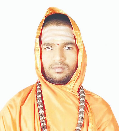 ಶ್ರೀ ಸಂಸ್ಥಾನ ಹಿರೇಮಠದ ಪೀಠಾಧ್ಯಕ್ಷರಾದ ಶ್ರೀಸದಾಶಿವ ಶಿವಾಚಾರ್ಯ ಸ್ವಾಮೀಜಿಗಳು