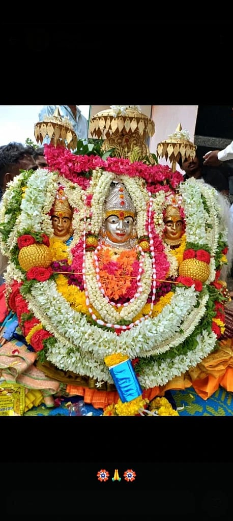 ಆಲೂರು ತಾಲೂಕಿನ ಗೇಕರವಳ್ಳಿ ಗ್ರಾಮದಲ್ಲಿರುವ ಮಡೆಮಾರಮ್ಮದೇವಿ.