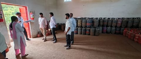 There should be no disruption in the distribution of cooking gas.