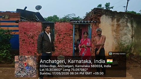 Rain damage ಹುಬ್ಬಳ್ಳಿ ತಾಲೂಕಿನ ಅಂಚಟಗೇರಿಯಲ್ಲಿ ಮಳೆ, ಗಾಳಿಗೆ ಮನೆಯ ಶೀಟುಗಳು ಹಾರಿಹೋಗಿರುವುದು.