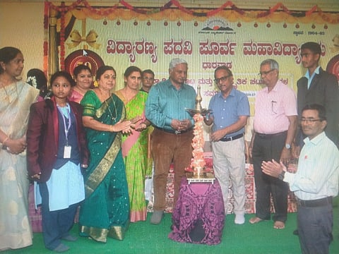 ಧಾರವಾಡ ವಿದ್ಯಾರಣ್ಯ ಕಾಲೇಜಿನಲ್ಲಿ ವಿದ್ಯಾರ್ಥಿ ಒಕ್ಕೂಟ, ಕ್ರೀಡಾ ಮತ್ತು ಸಾಂಸ್ಕೃತಿಕ ಚಟುವಟಿಕೆಗಳ ಉದ್ಘಾಟನಾ ಸಮಾರಂಭ