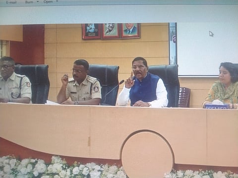 ವಿಧಾನ ಪರಿಷತ್ ಸದಸ್ಯ ಎಫ್.ಎಚ್. ಜಕ್ಕಪ್ಪನವರ ಪ್ರಗತಿ ಪರಿಶೀಲನೆ