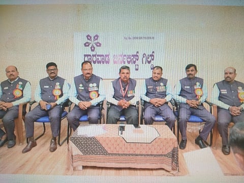 ನಿಂಗಪ್ಪ ಸಿಂಗೋಟಿ ಶುಕ್ರವಾರ ಸುದ್ದಿಗೋಷ್ಠಿಯಲ್ಲಿ ಮಾತನಾಡಿದರು.