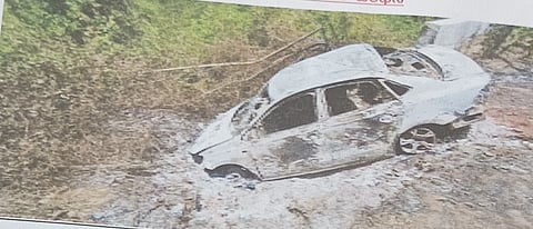 ಸುಟ್ಟು ಹೋದ ಕಾರು