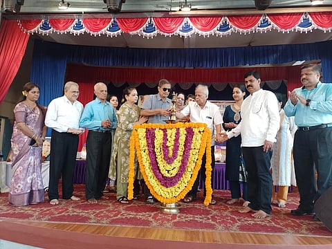 ಇಂದ್ರಾಳಿ ಶಾಲೆಯಲ್ಲಿ ಸಂಸ್ಥಾಪಕರ ದಿನಾಚರಣೆಯನ್ನು ಟಿ.ಅಶೋಕ್​ ಪೈ ಉದ್ಘಾಟಿಸಿದರು. ಕೆ.ಅಣ್ಣಪ್ಪ ಶೆಣೈ, ಡಾ.ಅದಿತಿ ರಾವ್​, ಆಶಾ ಎಸ್​. ಪೈ, ಗಾಯತ್ರಿ ಪೈ, ದಿನೇಶ್​ ಹೆಗ್ಡೆ ಆತ್ರಾಡಿ, ರೇಶ್ಮಾ ಪ್ರಭು, ಕೆ.ವಿನಾಯಕ ಕಿಣಿ, ವಿದ್ಯಾವಂತ ಆಚಾರ್ಯ, ಕೆ.ರತ್ನಾಕರ ಶೆಣೈ, ವಿದ್ಯಾ ಅಮರ್​ ಪೈ ಇತರರಿದ್ದರು.
