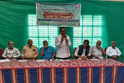ಸಿದ್ದಾಪುರ ಟಿಎಸ್‌ಎಸ್ ಸಭಾಭವನದಲ್ಲಿ ಬೇಡ್ತಿ-ಅಘನಾಶಿನಿ ಜಾಗೃತಿ (Save River) ಸಭೆಯಲ್ಲಿ ಗೋಪಾಲಕೃಷ್ಣ ವೈದ್ಯ ಮಾತನಾಡಿದರು. 
