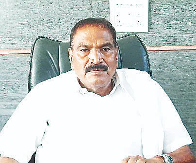 ಕೆ.ಎಂ.ಶಿವಲಿಂಗೇಗೌಡ.