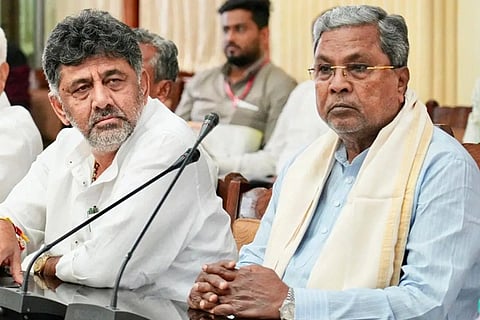 ಸಿಎಂ ಡಿಕೆಶಿ ಸಂಪುಟ ಸೇರೋ ನೂತನ ಸಚಿವರ ಪಟ್ಟಿ ಬಿಡುಗಡೆ: ಲಕ್ಷ್ಮಣ ಸವದಿ, ಶಿವಲಿಂಗೇಗೌಡ ಸೇರಿ 20 ಶಾಸಕರಿಂದ ಇಂದು ಪ್ರಮಾಣವಚನ! Karnataka cabinet expansion 