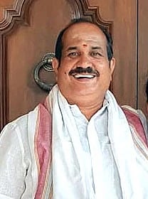 ಯಕ್ಷಧ್ರುವ ಪಟ್ಲ ಫೌಂಡೇಷನ್​ನ 'ಯಕ್ಷಧ್ರುವ ಕಲಾ ಗೌರವ' ಸ್ವೀಕರಿಸಲಿರುವ ಉದ್ಯಮಿ ಮಾರಣಕಟ್ಟೆ ಕೃಷ್ಣಮೂರ್ತಿ ಮಂಜ.